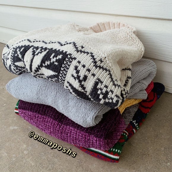 📦 Sweater Mystery Box 📦 - Picture 4 of 6